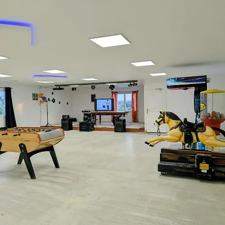 Kemp Mobil Premium Climatise & Exterieur Cosy Saint-Papoul