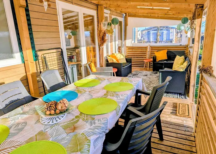 Camping Mobil 6 à 8 Personnes Climatisé *